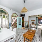 Kali Vice Surf Hostel Almada