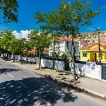 Hostel Kali Vice Surf Almada