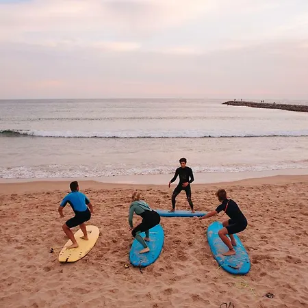 Hostal Kali Vice Surf *