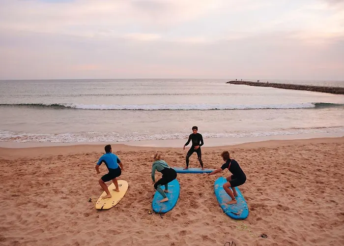 旅馆 Kali Vice Surf *